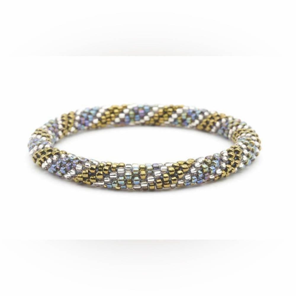 AIDTHROUGHTRADE
The Original Roll-On® Bracelet